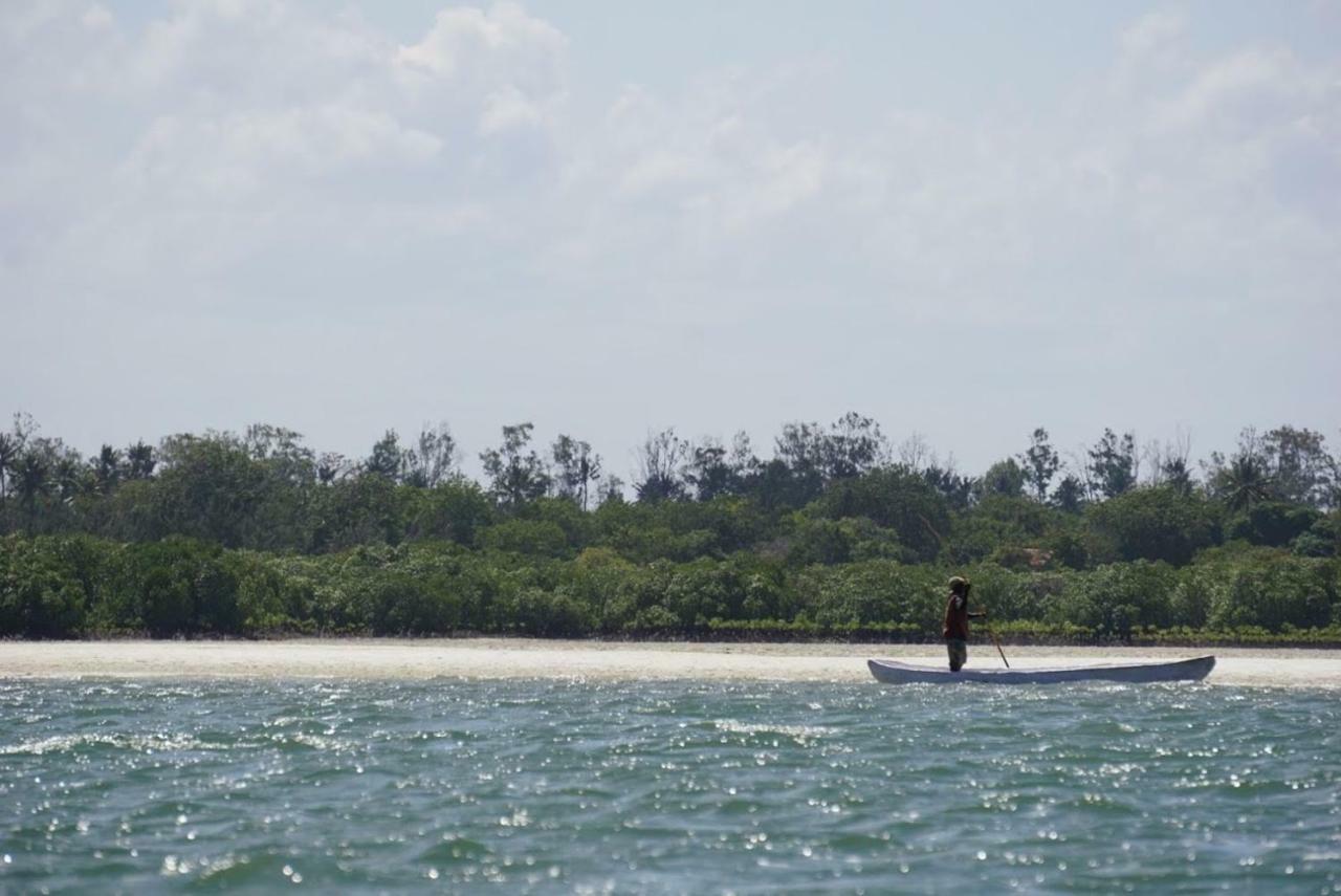 Mida Creek Nature Camp Watamu Exteriör bild