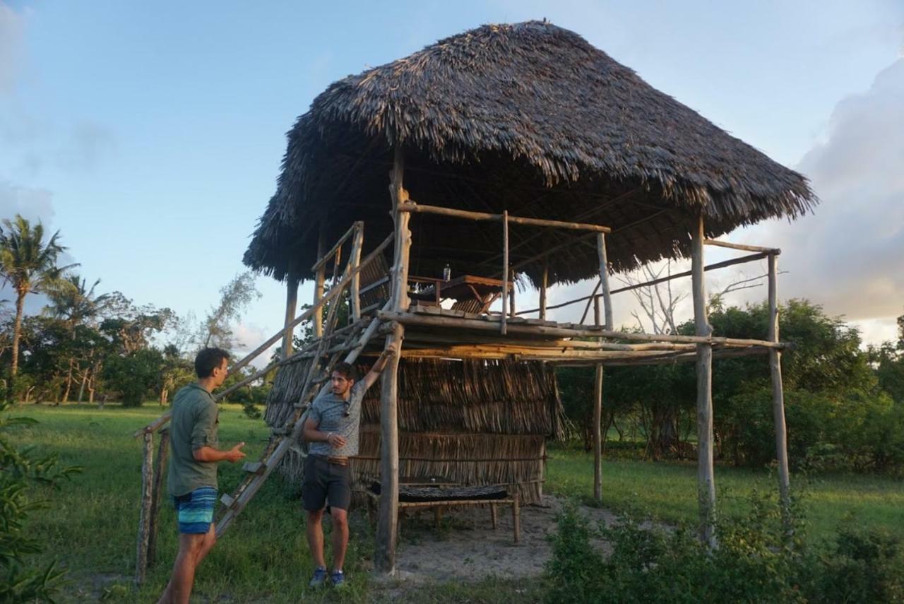 Mida Creek Nature Camp Watamu Exteriör bild