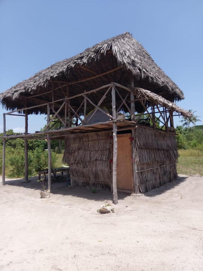 Mida Creek Nature Camp Watamu Exteriör bild